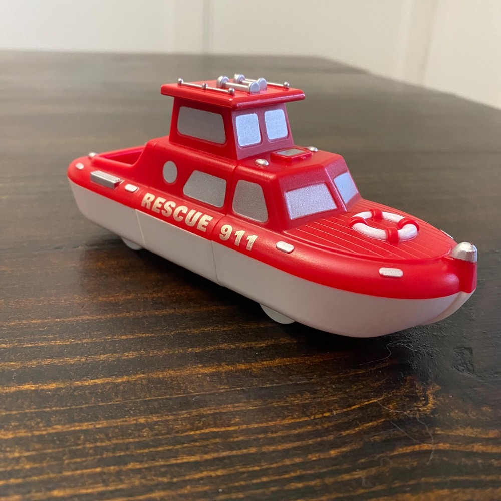 Popular Playthings Magnetic Snap Together 3 Piece Red White Rescue 911 Boat Ship